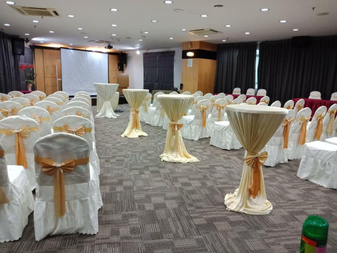 Muarar 99 Hotel المظهر الخارجي الصورة